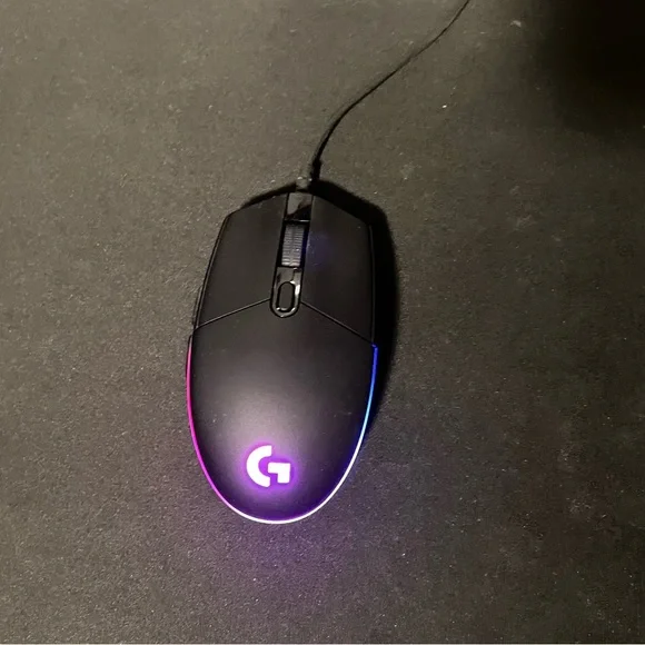 Gaming Mouse (Logitech G203) - Picture 3 of 3